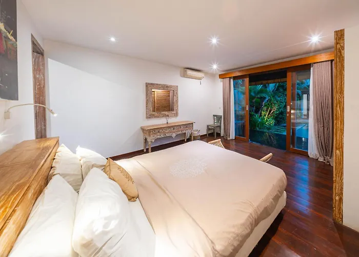 Lovely 4br Private Pool With Sundeck! 10mins Ride To Villa *
