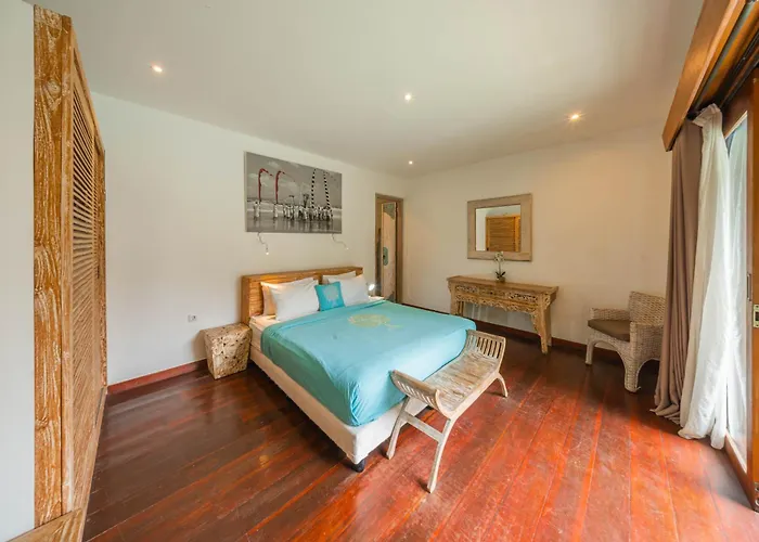 Lovely 4br Private Pool With Sundeck! 10mins Ride To Villa