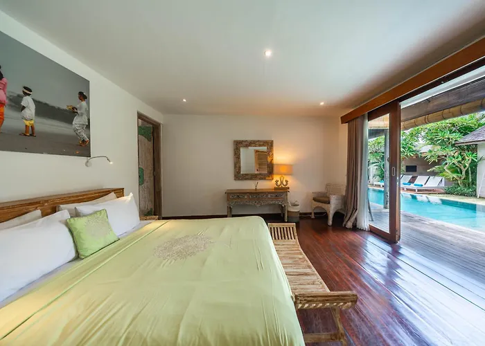 Lovely 4br Private Pool With Sundeck! 10mins Ride To Villa *
