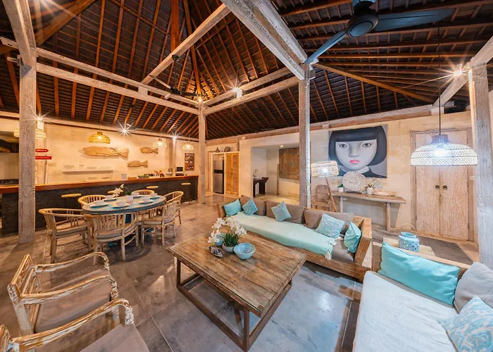 Lovely 4br Private Pool With Sundeck! 10mins Ride To Villa *